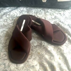 Brown slipper sandal Zara Size 10
